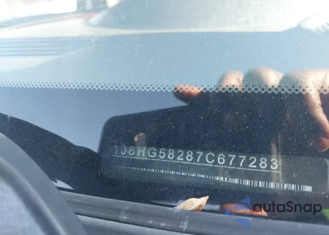 2007 Jeep Commander Limited z USA, uszkodzony, nr VIN 1J8HG58287C677283